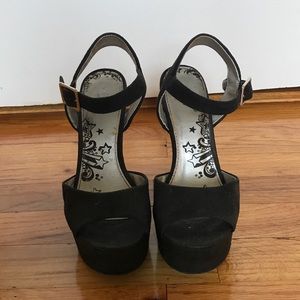 Black Suede High Heels!